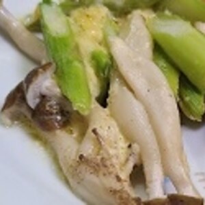 ❤茸と豚と彩り野菜の味ポン炒め❤